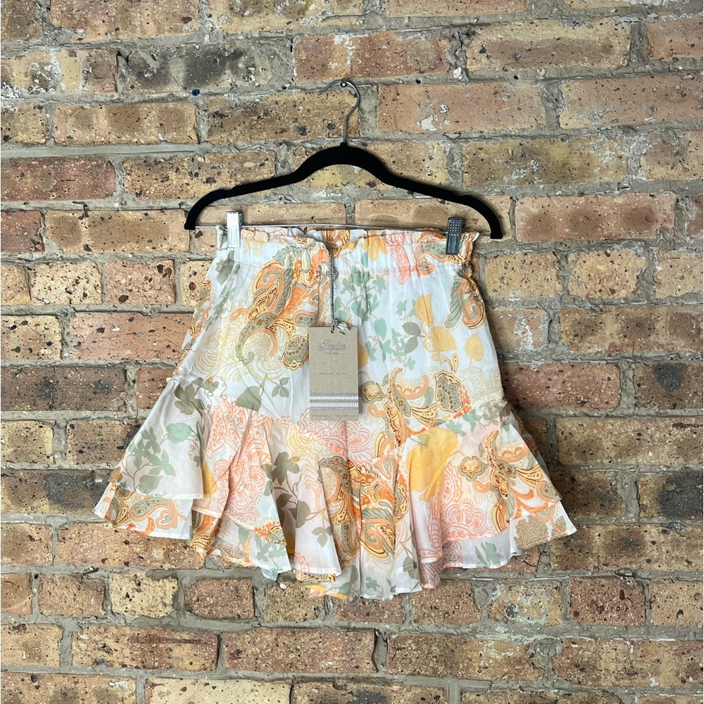 Devotion Twins floral flouncy mini skirt, size S, never been worn